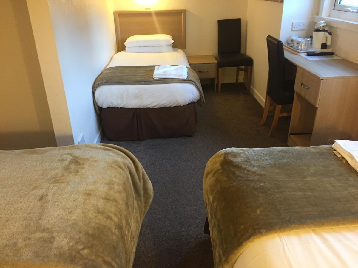 Tongadale Hotel Portree Bagian luar foto
