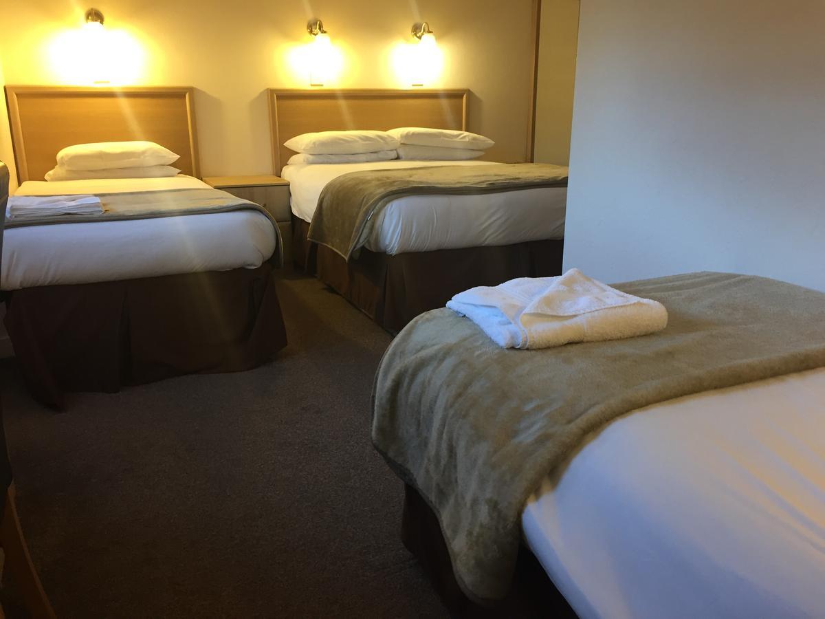 Tongadale Hotel Portree Bagian luar foto