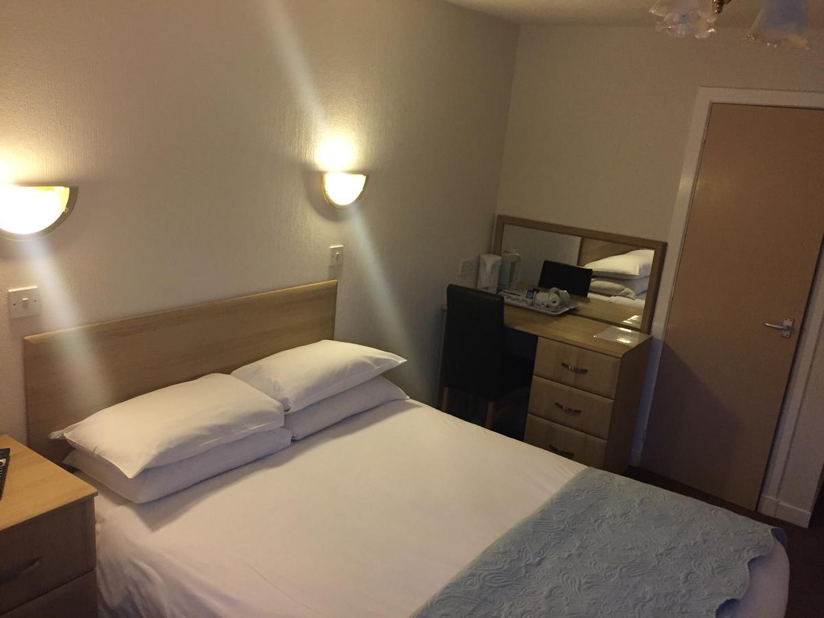 Tongadale Hotel Portree Bagian luar foto